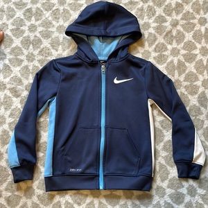 Nike sweatshirt 4T